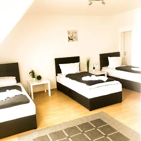 Sunnyhome Monteurwohnungen Und Nahe Regensburg Apartment *